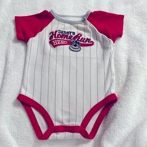 Carters 3 month daddy’s home run hero onesie